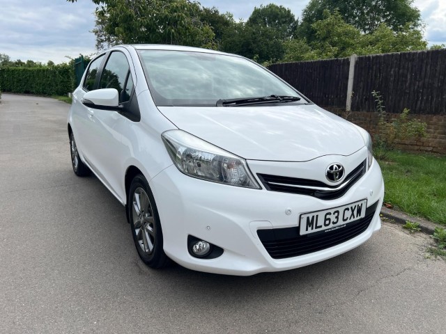 TOYOTA YARIS 1.3 Dual VVT-i Icon Plus