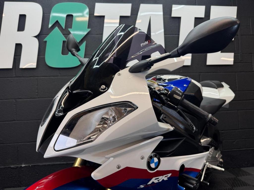 BMW S1000RR
