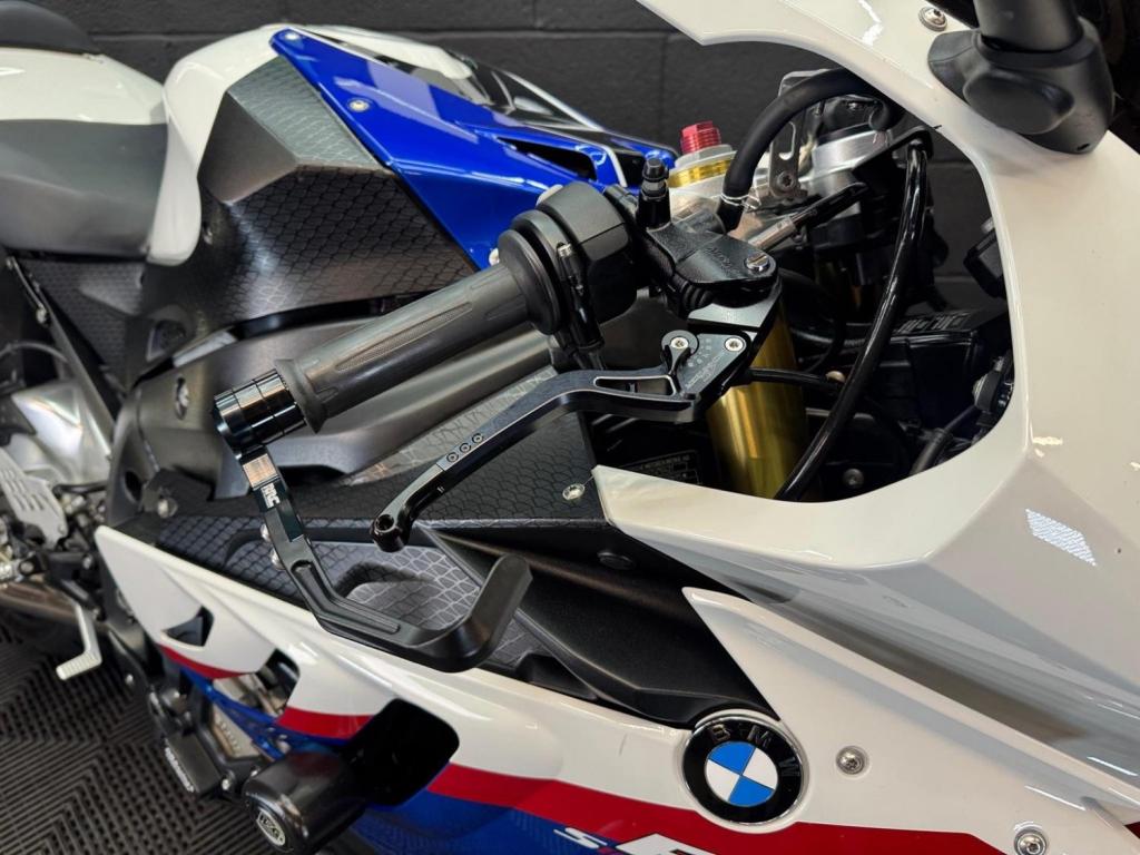 BMW S1000RR