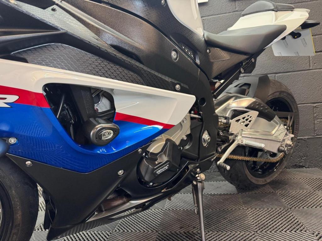 BMW S1000RR