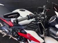TRIUMPH STREET TRIPLE 675