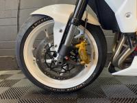 TRIUMPH STREET TRIPLE 675