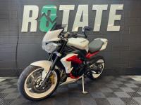 TRIUMPH STREET TRIPLE 675