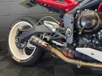 TRIUMPH STREET TRIPLE 675