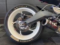 TRIUMPH STREET TRIPLE 675