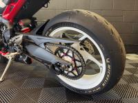 TRIUMPH STREET TRIPLE 675