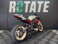 TRIUMPH STREET TRIPLE 675