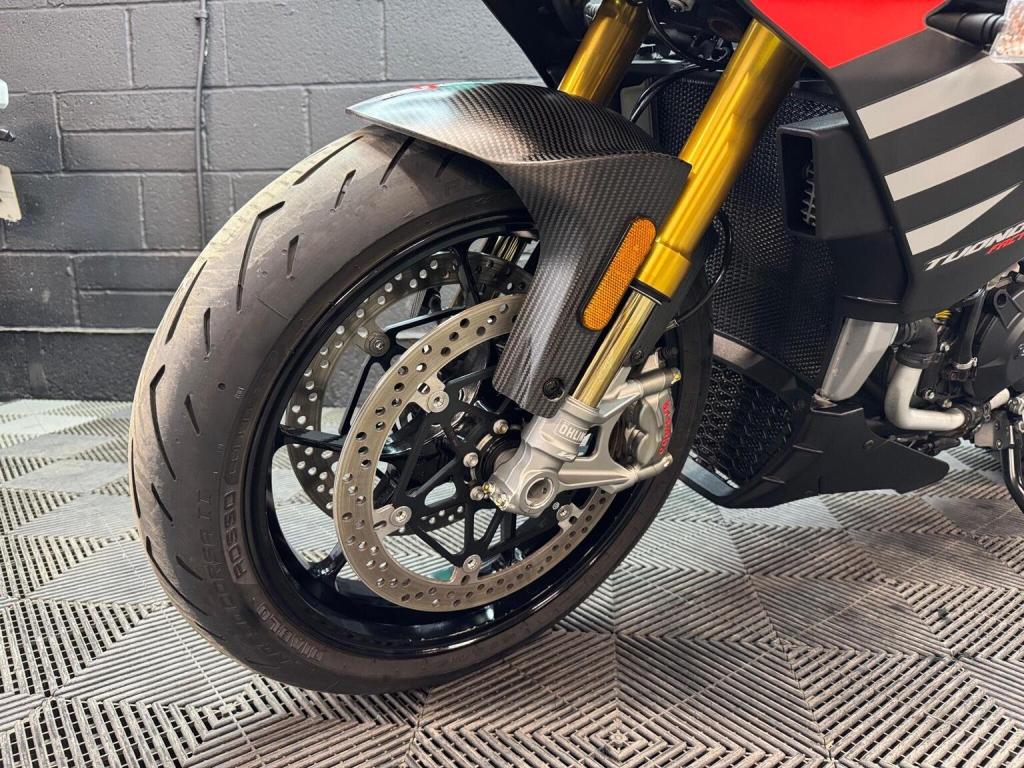 APRILIA Tuono 1100 V4