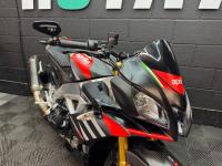 APRILIA Tuono 1100 V4