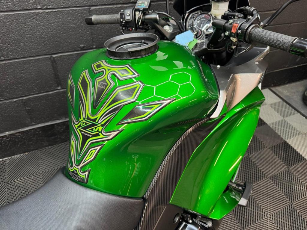KAWASAKI Z1000