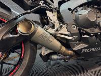 HONDA CBR1000RR Fireblade