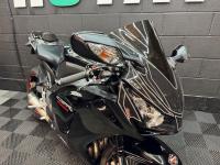 HONDA CBR1000RR Fireblade