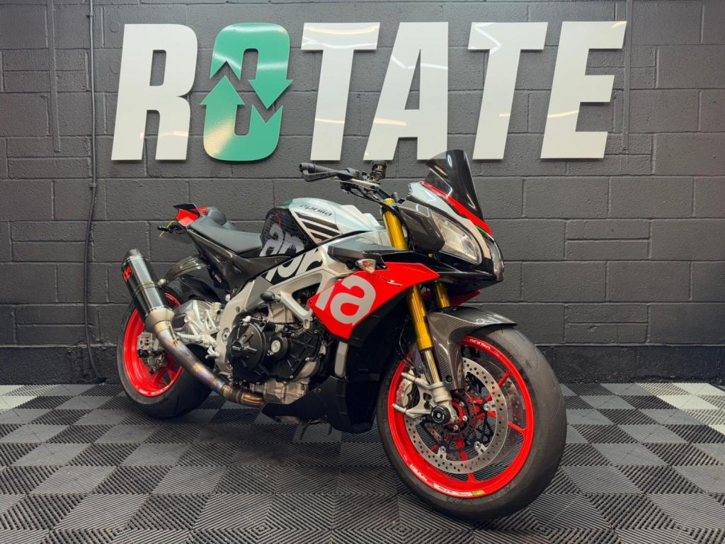 APRILIA Tuono 1100 V4