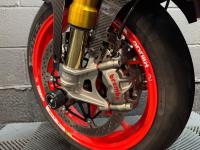 APRILIA Tuono 1100 V4