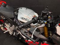 APRILIA Tuono 1100 V4