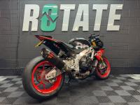 APRILIA Tuono 1100 V4