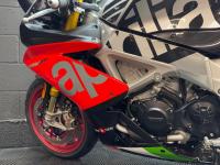 APRILIA RSV4