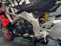APRILIA RSV4