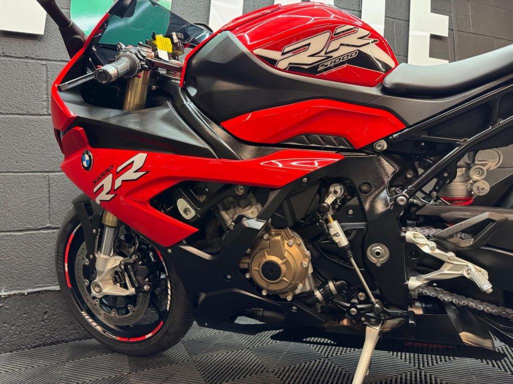 BMW S1000RR