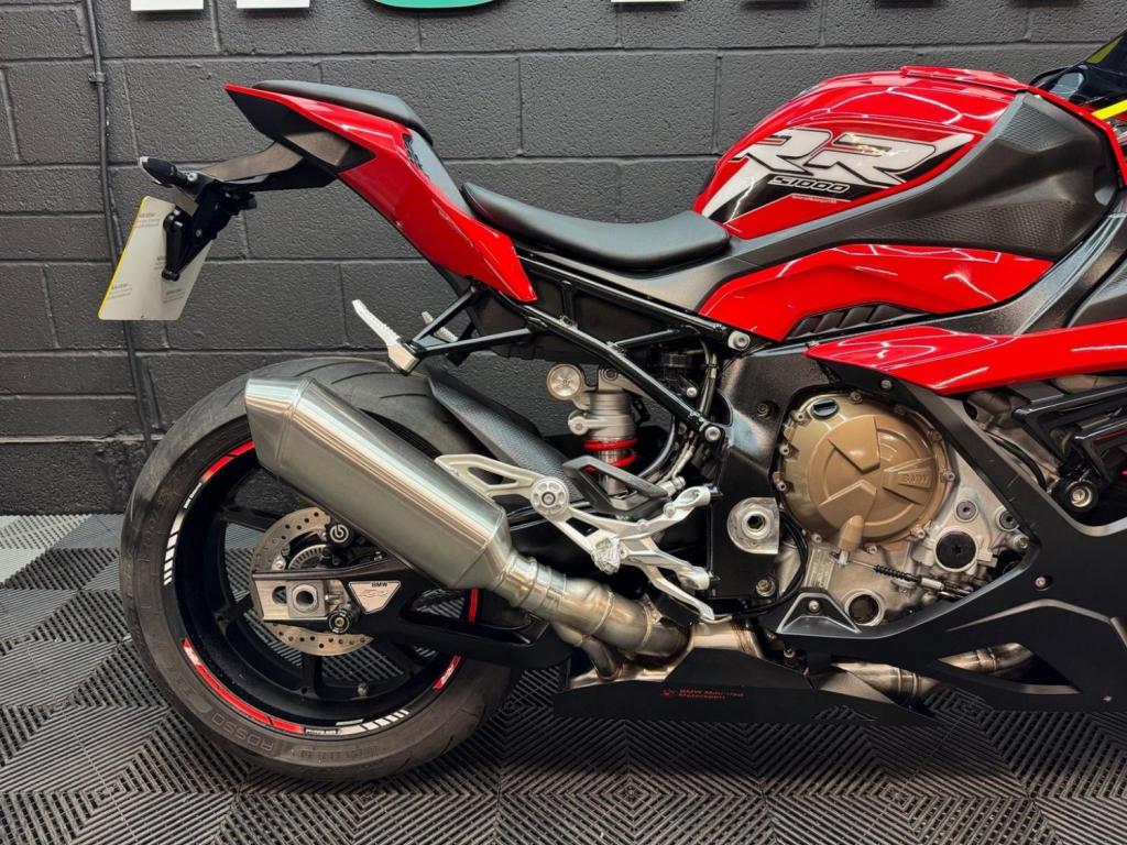 BMW S1000RR