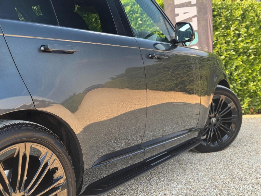 LAND ROVER RANGE ROVER