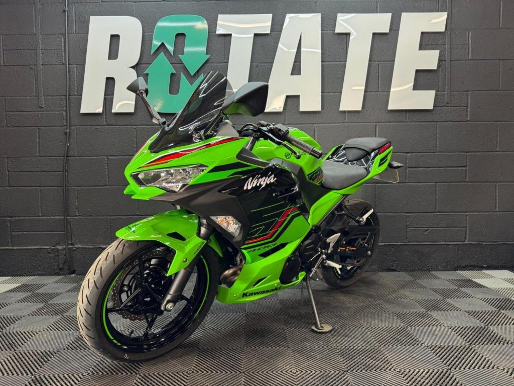 KAWASAKI Ninja 400