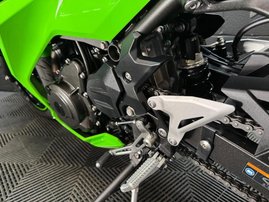 KAWASAKI Ninja 400