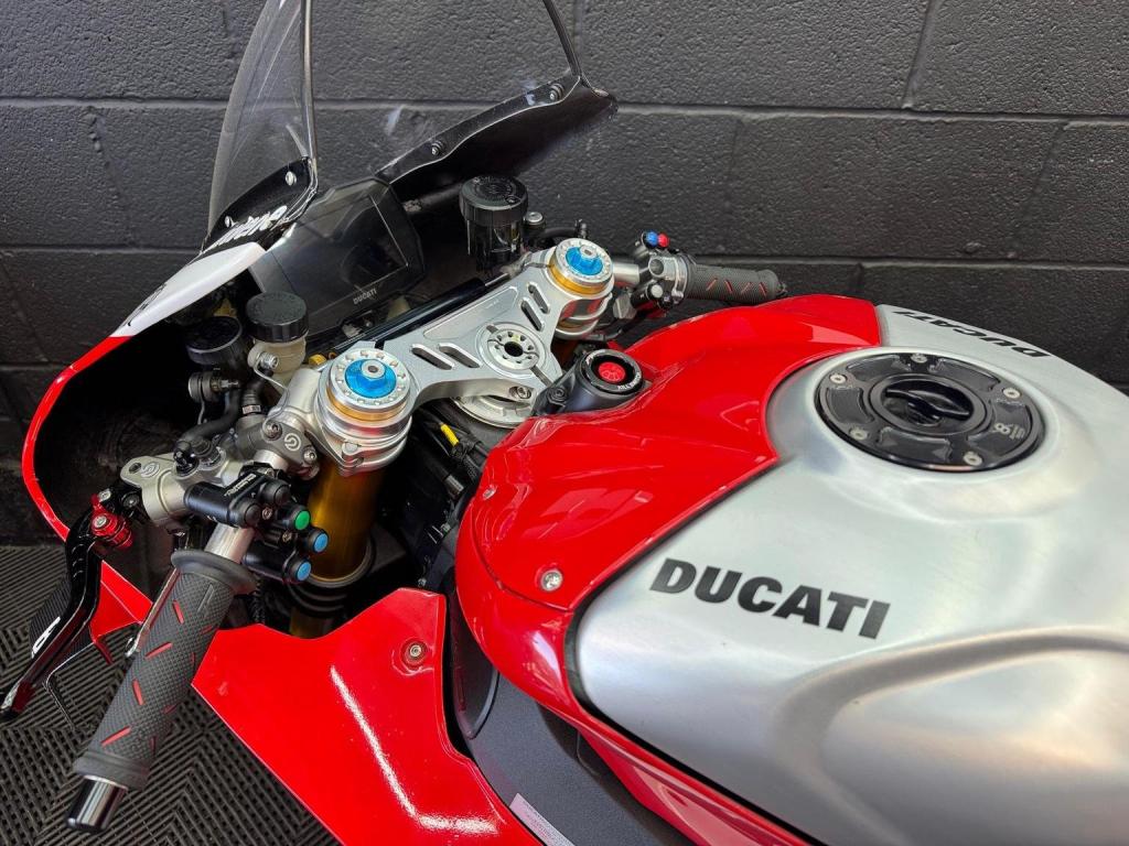 DUCATI PANIGALE V4R
