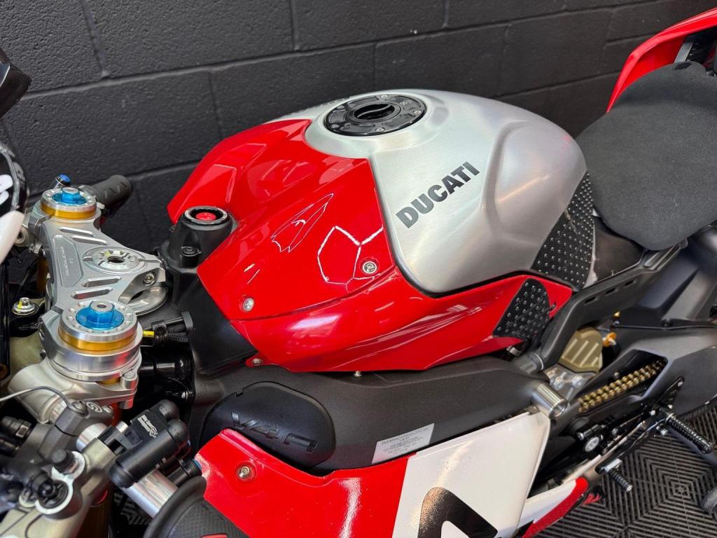 DUCATI PANIGALE V4R