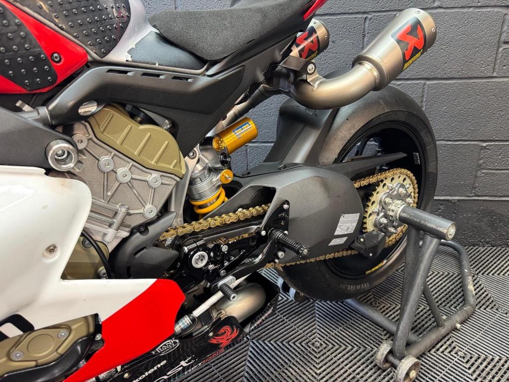DUCATI PANIGALE V4R
