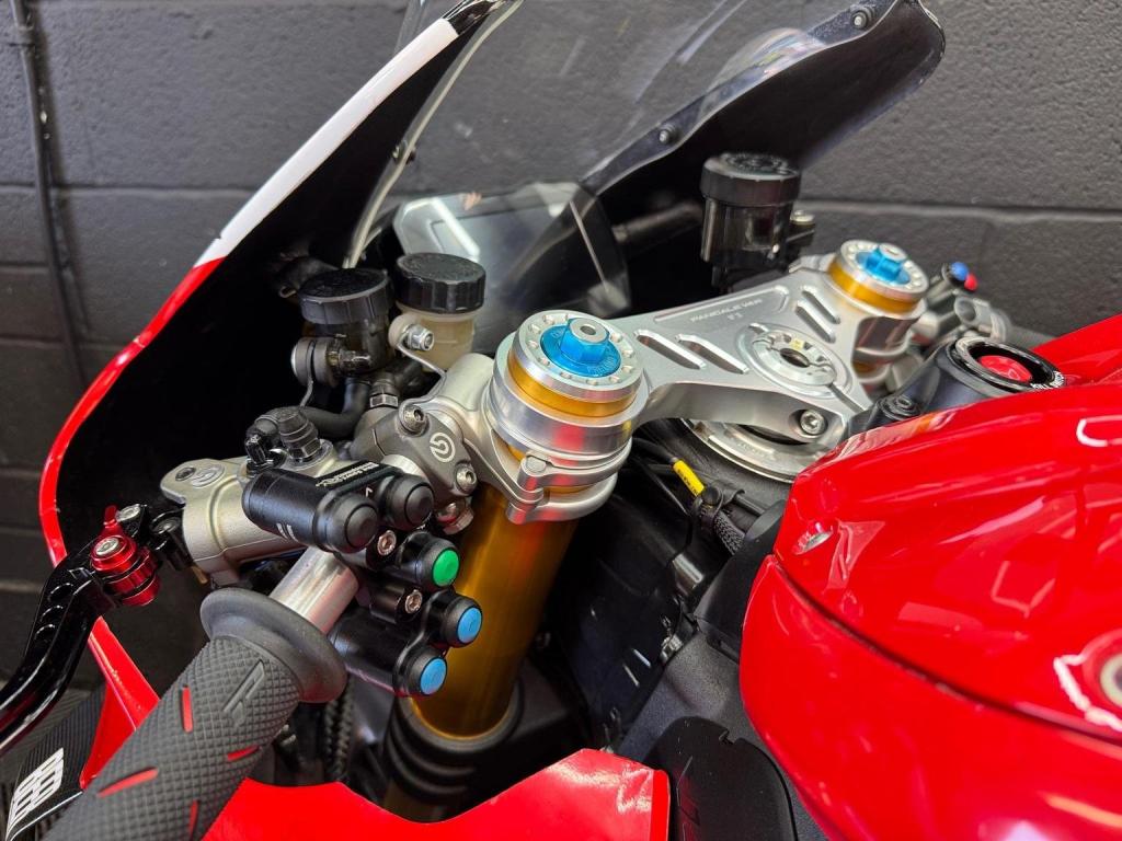 DUCATI PANIGALE V4R