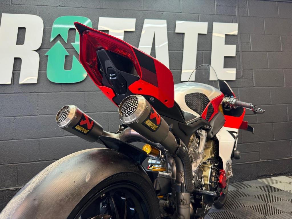 DUCATI PANIGALE V4R