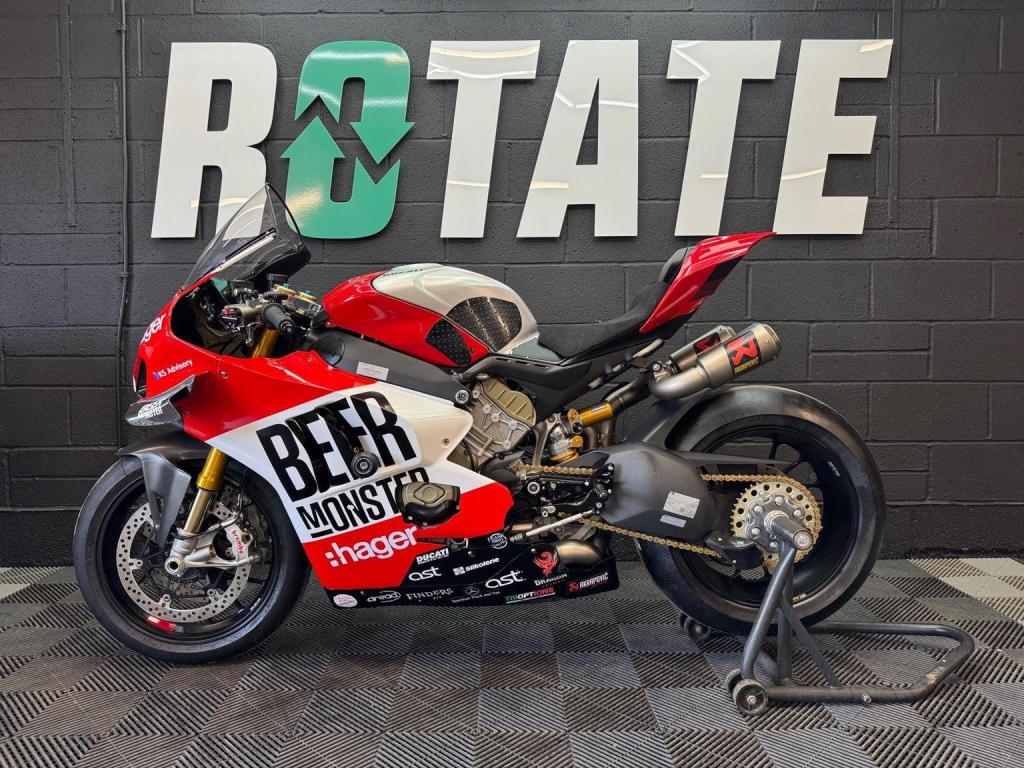 DUCATI PANIGALE V4R