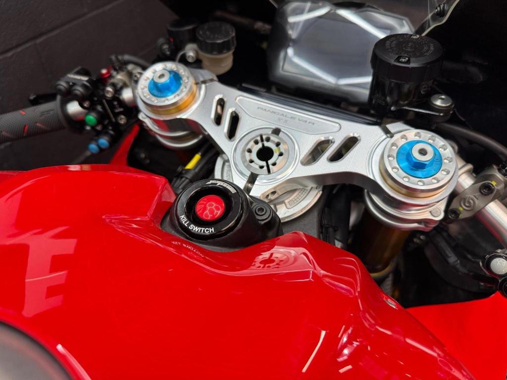 DUCATI PANIGALE V4R
