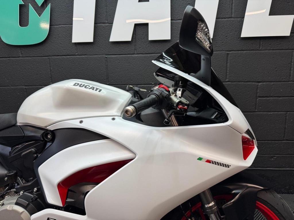 DUCATI PANIGALE V2