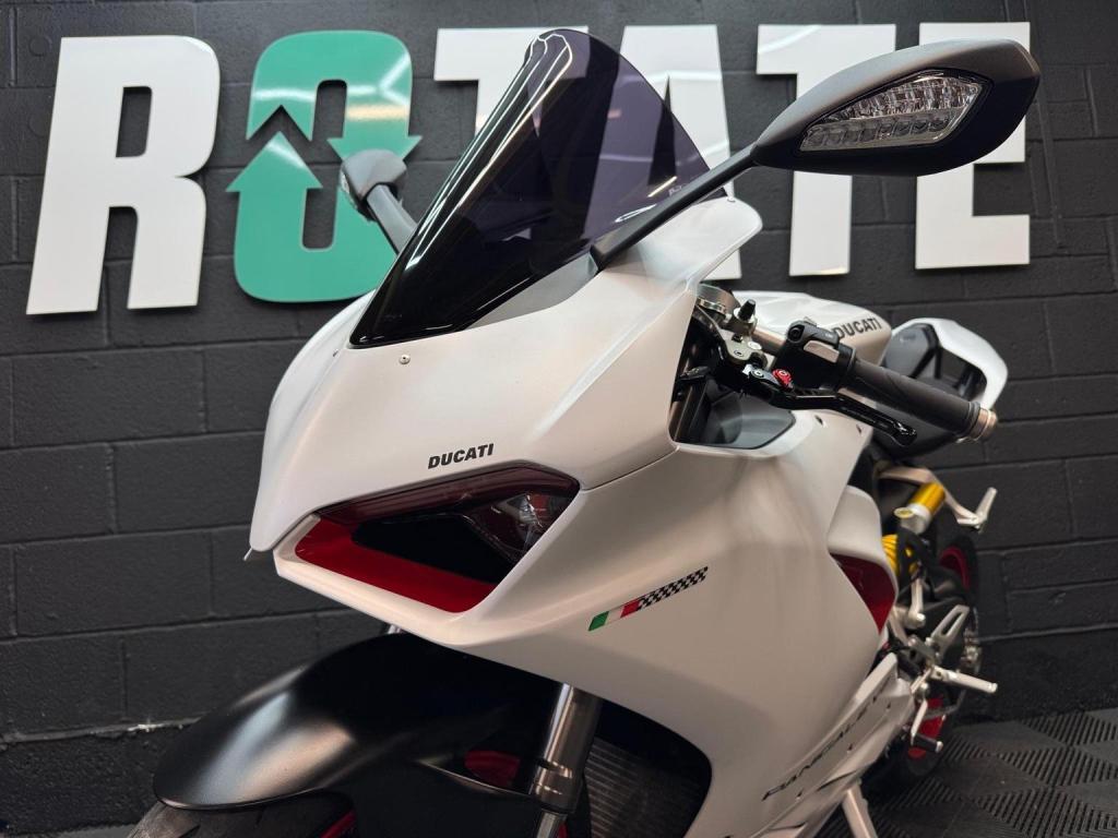 DUCATI PANIGALE V2