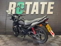 HONDA CB125F