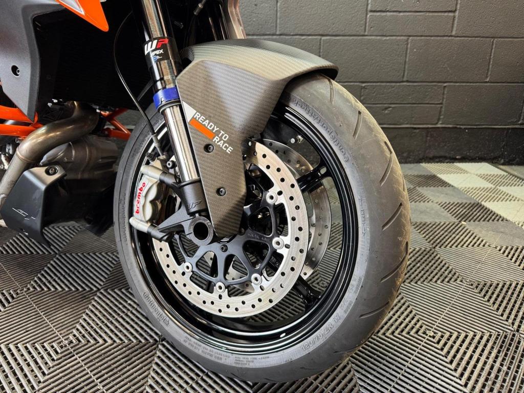 KTM 1290 SUPER DUKE GT