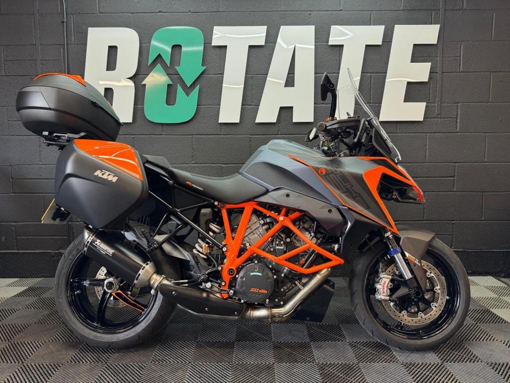 KTM 1290 SUPER DUKE GT