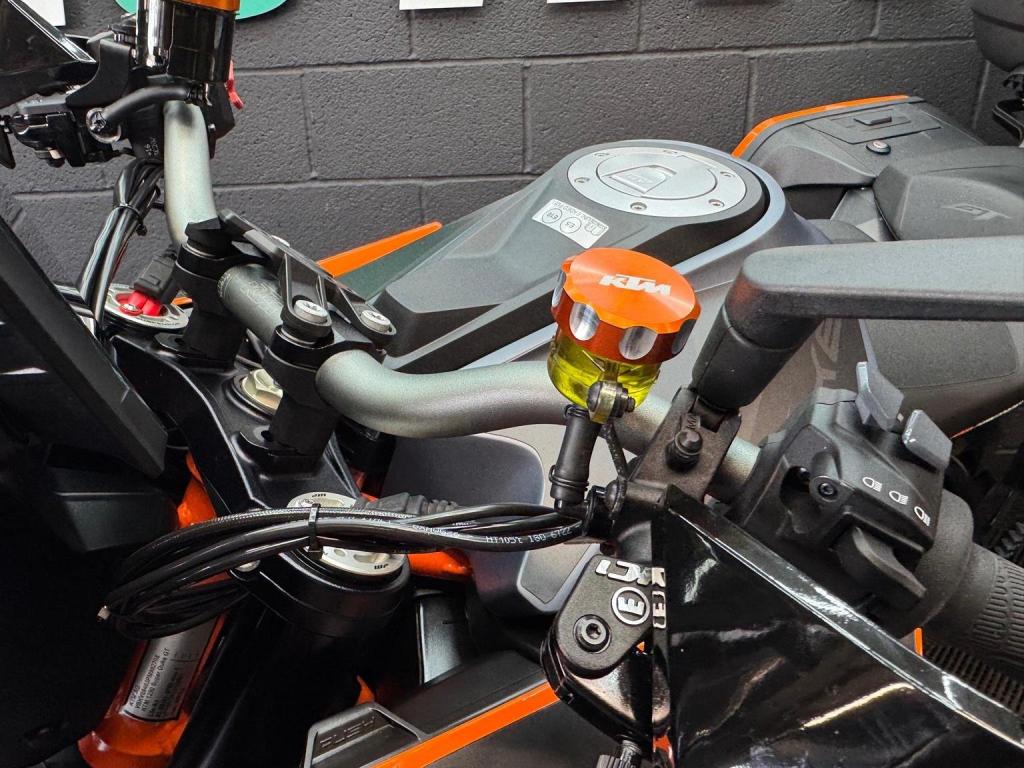 KTM 1290 SUPER DUKE GT