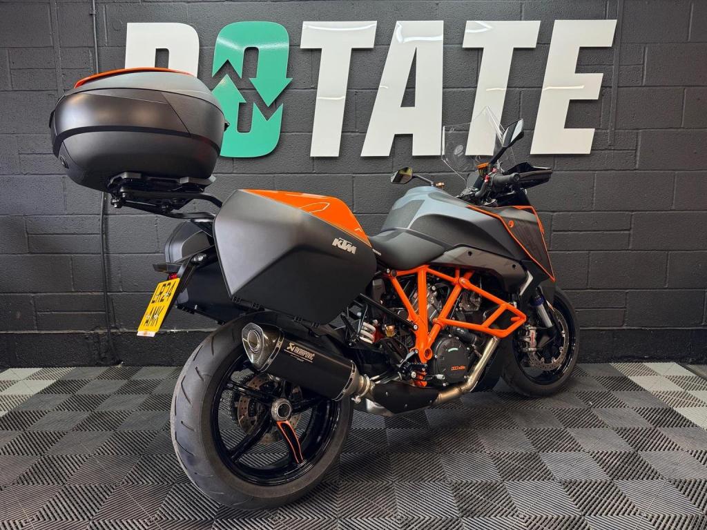 KTM 1290 SUPER DUKE GT