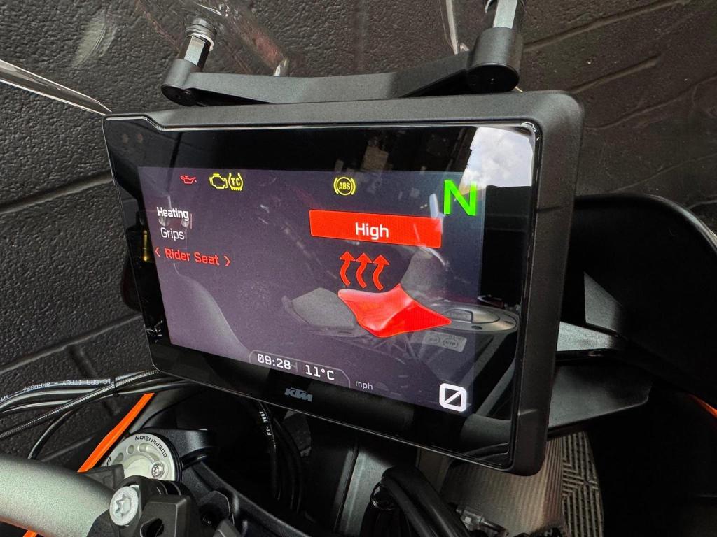 KTM 1290 SUPER DUKE GT