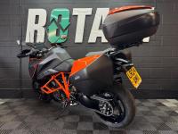 KTM 1290 SUPER DUKE GT