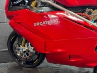 DUCATI 999