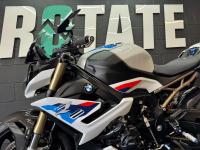 BMW S1000R