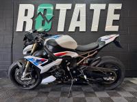 BMW S1000R