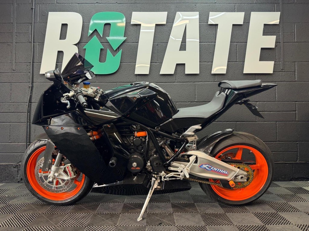 KTM RC8