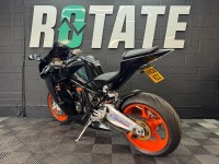 KTM RC8