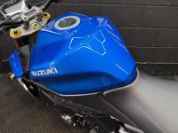 SUZUKI GSX-S1000