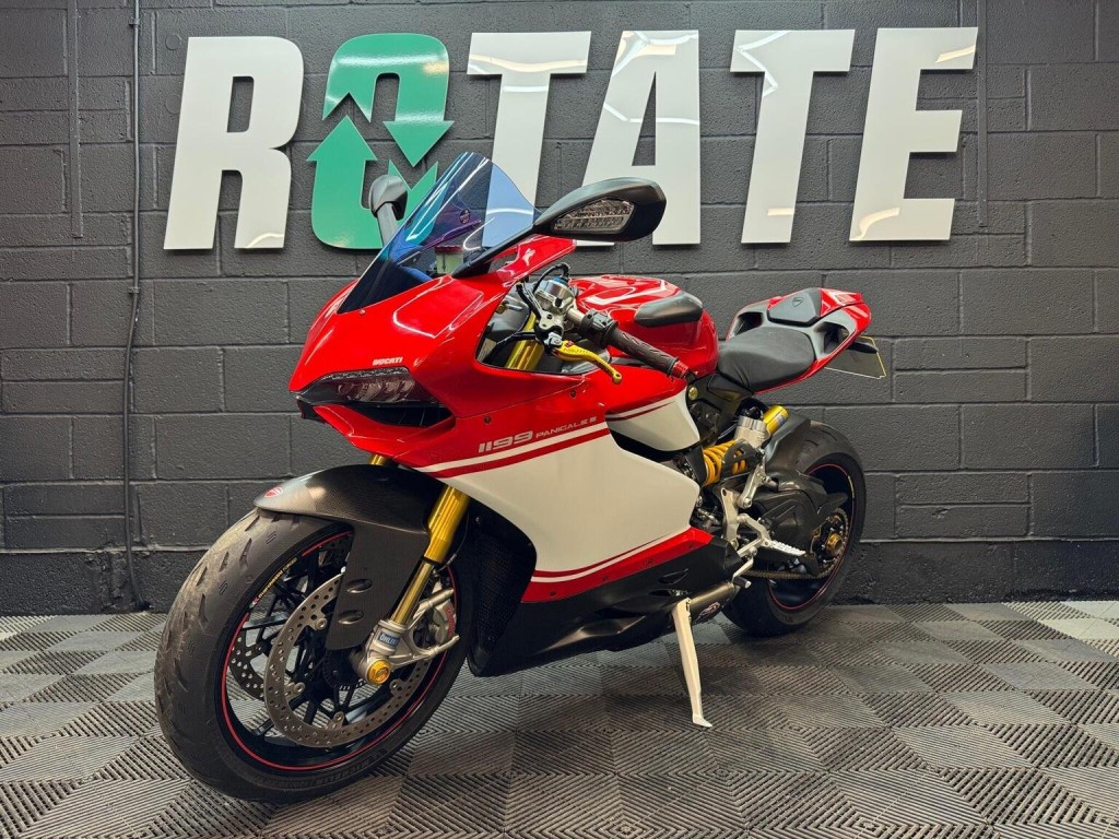 DUCATI 1199 Panigale